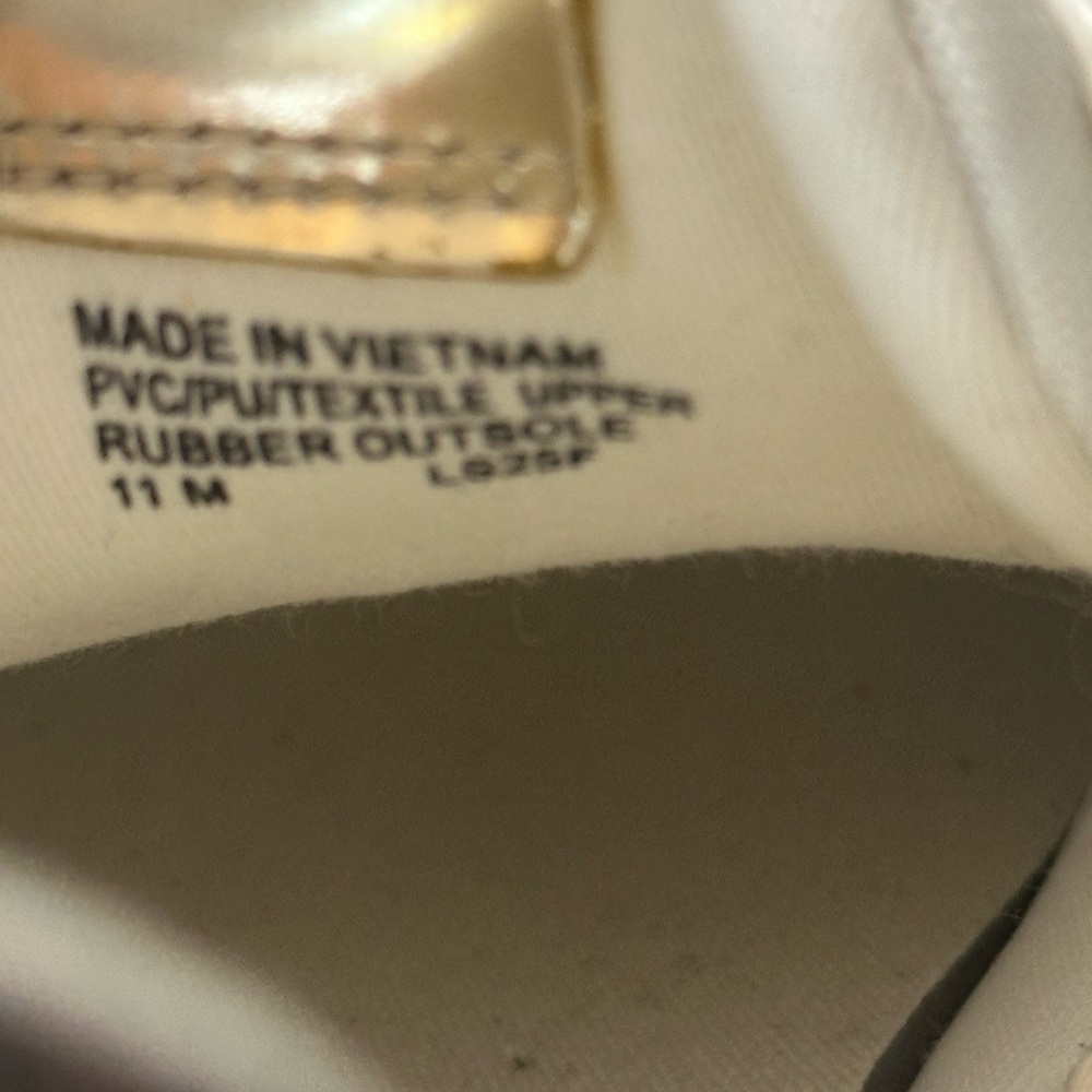 🆕Michael Kors Sneakers - Picture 12 of 13